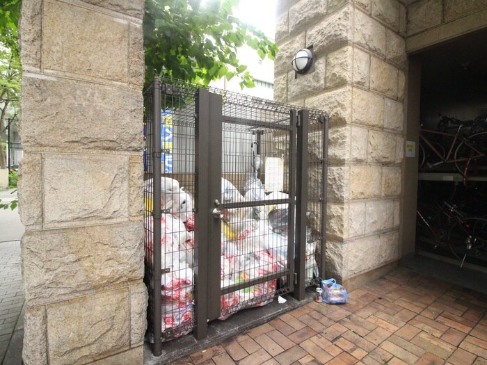 物件外観写真6　(建物設備)