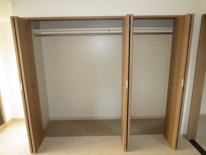 物件内観写真9　(収納)