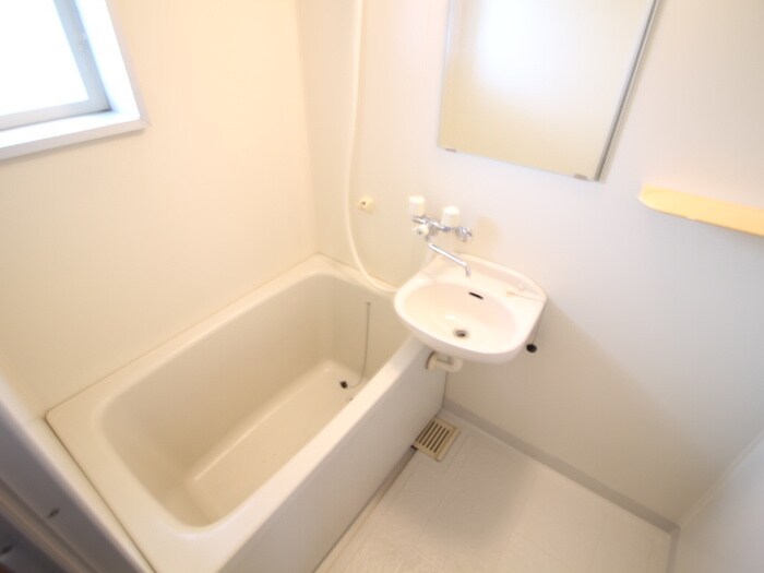 物件内観写真10　(バス／シャワールーム等)