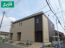 エレガンス牛立の外観写真