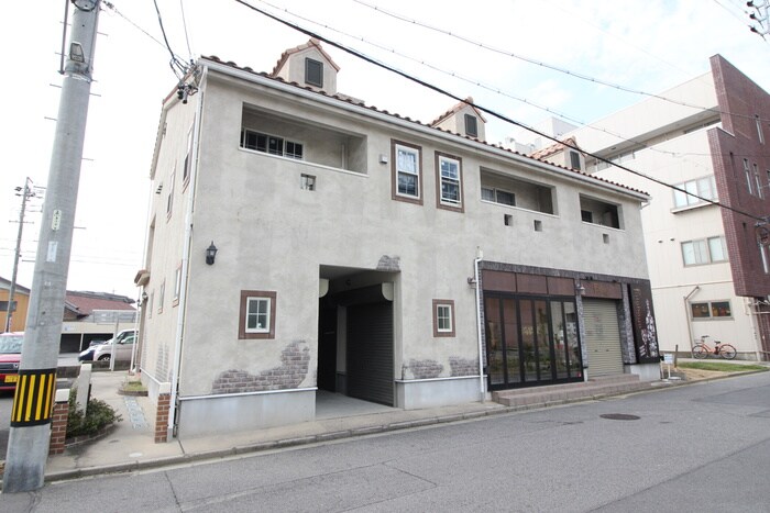 物件外観写真1　(外観写真)