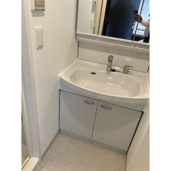 物件内観写真6　(洗面)