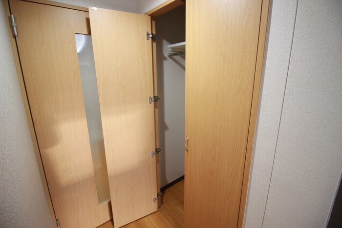 物件内観写真8　(収納)