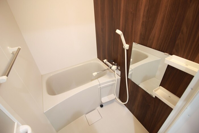 物件内観写真13　(バス／シャワールーム等)