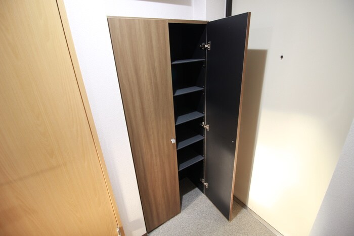 物件内観写真17　(靴箱)