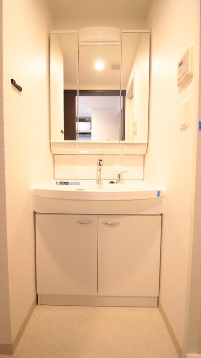 物件内観写真6　(洗面)