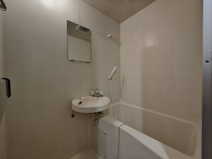 物件内観写真12　(バス／シャワールーム等)