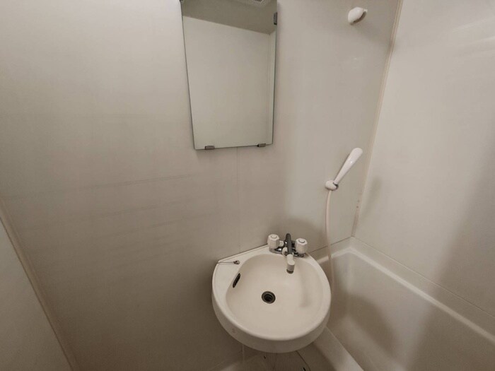 物件内観写真14　(トイレ)