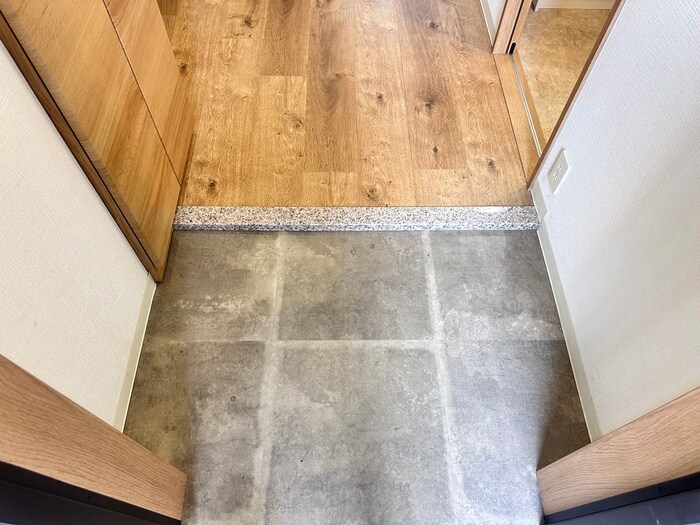 物件内観写真19　(玄関)