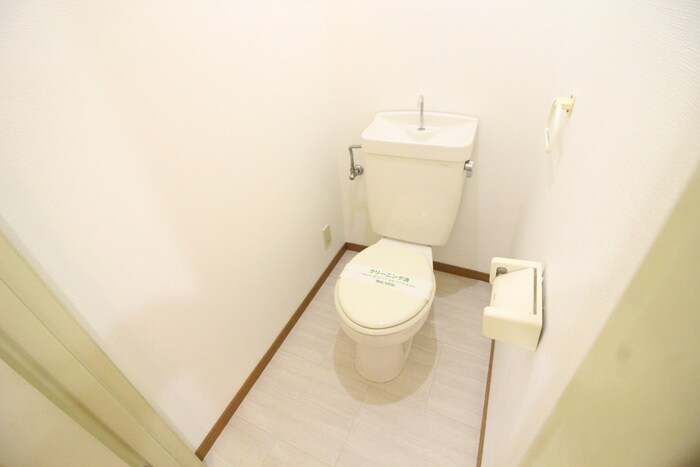 物件内観写真17　(トイレ)