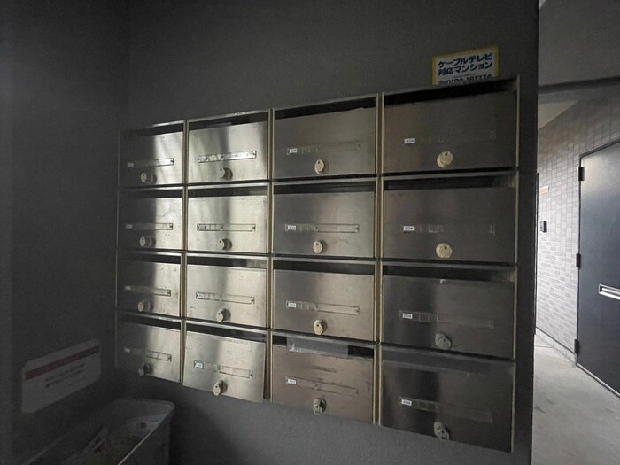 物件外観写真6　(建物設備)