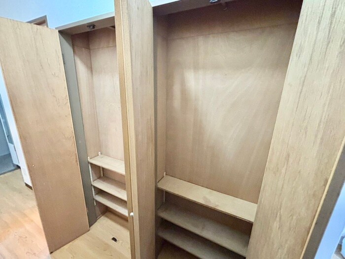 物件内観写真13　(収納)