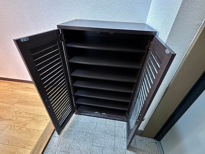 物件内観写真18　(靴箱)