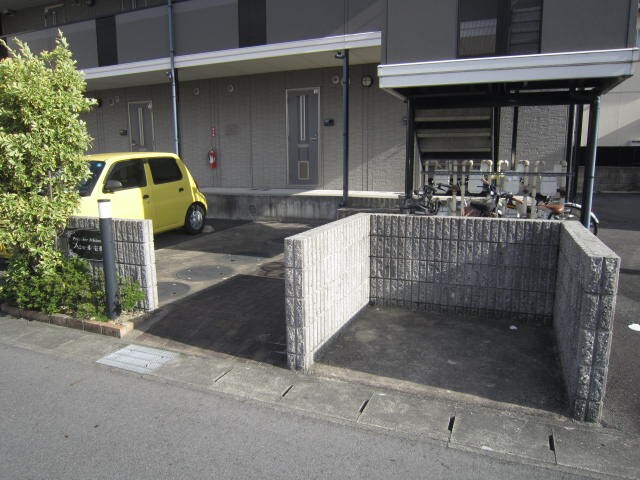 物件外観写真3　(その他)