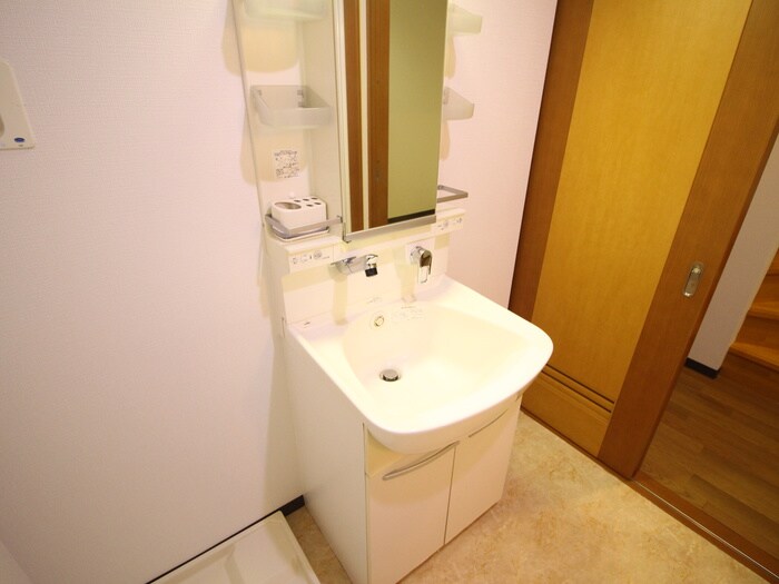 物件内観写真12　(洗面)