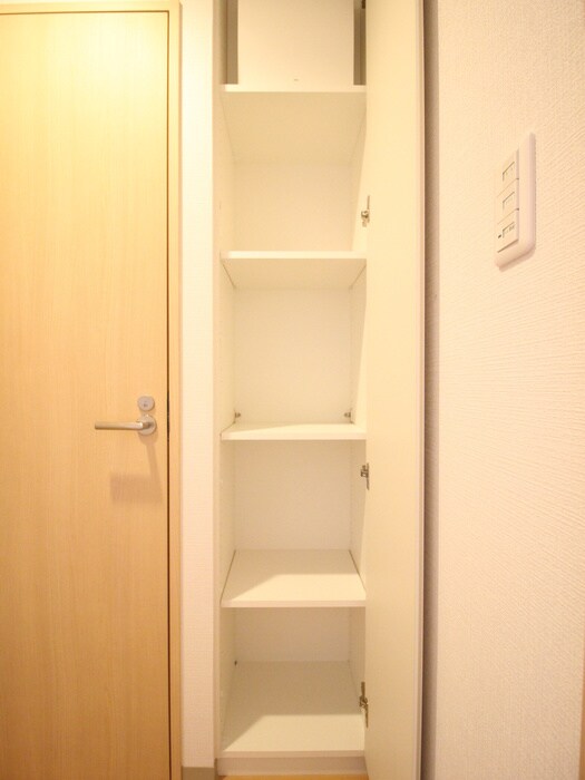 物件内観写真19　(靴箱)