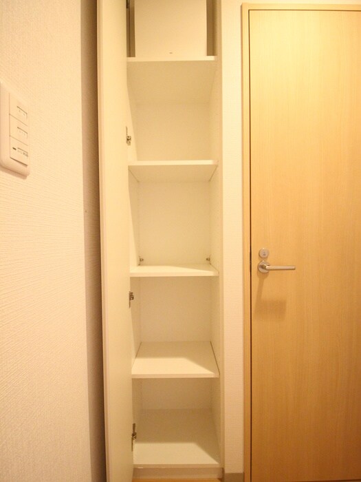 物件内観写真20　(収納)