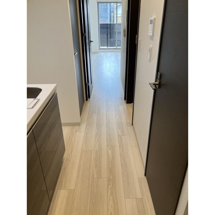 物件内観写真9　(廊下)