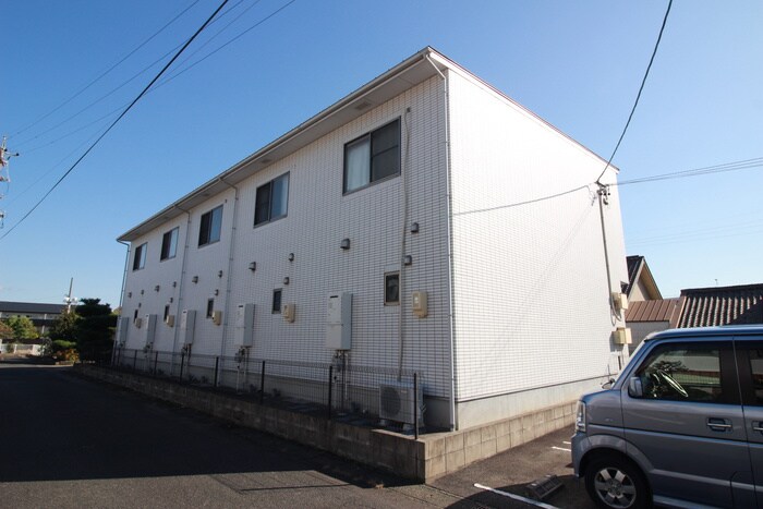 物件外観写真5　(外観写真)