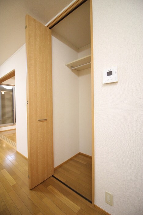 物件内観写真17　(収納)