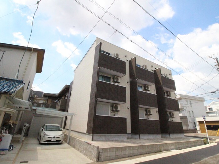 物件外観写真1　(外観写真)