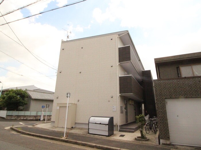 物件外観写真3　(外観写真)