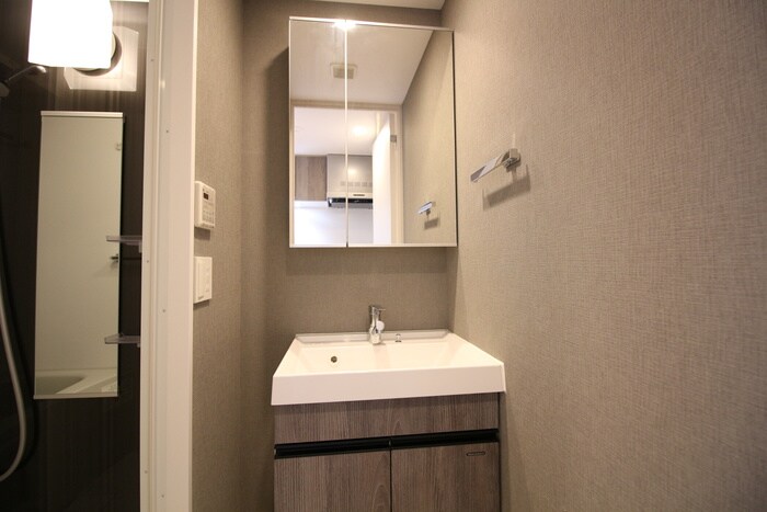 物件内観写真13　(洗面)