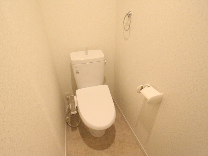 物件内観写真15　(トイレ)