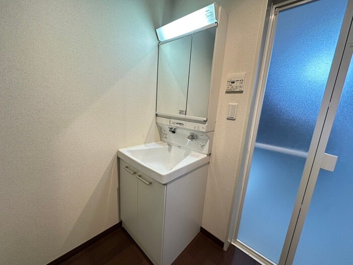 物件内観写真14　(洗面)