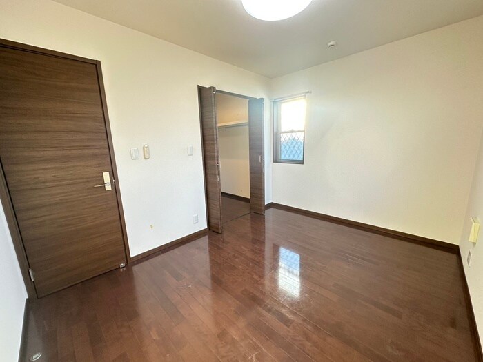 物件内観写真19　(居室)