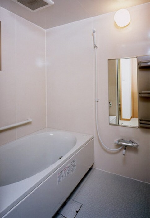 物件内観写真11　(バス／シャワールーム等)