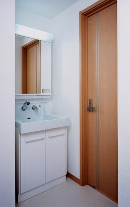 物件内観写真12　(洗面)