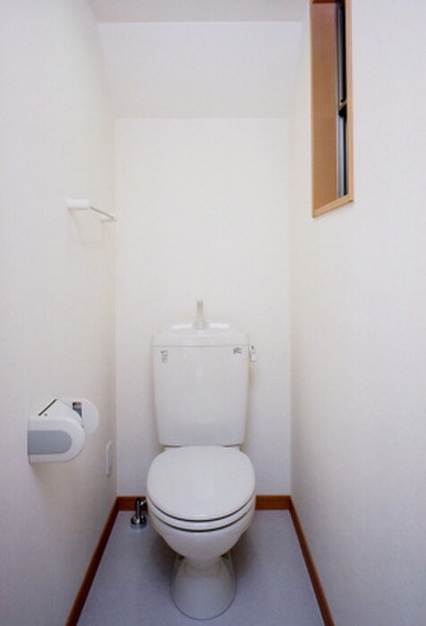 物件内観写真13　(トイレ)