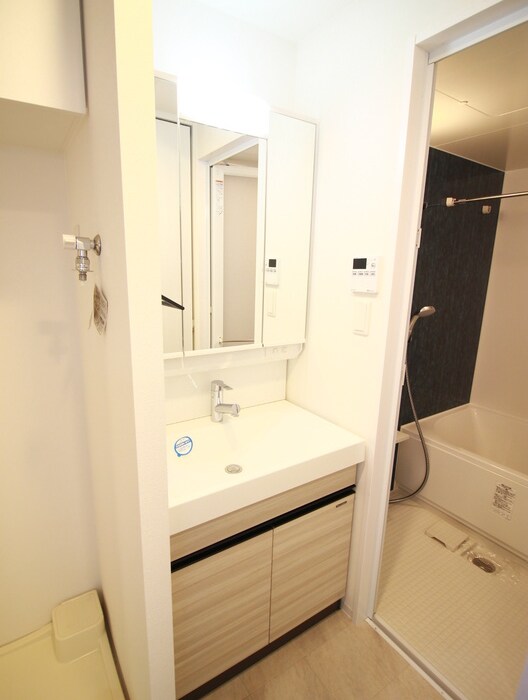 物件内観写真13　(洗面)