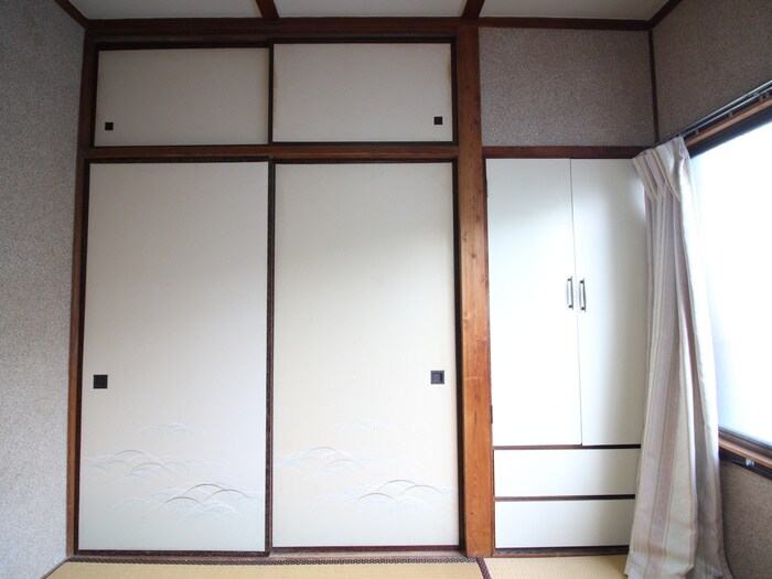 物件内観写真6　(収納)