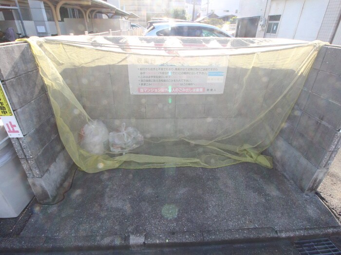 物件外観写真6　(建物設備)