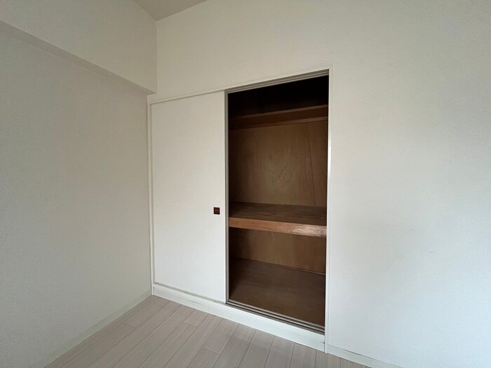 物件内観写真19　(収納)