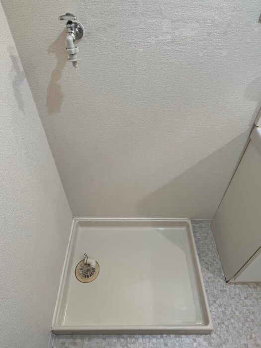 物件内観写真20　(洗濯機置場)