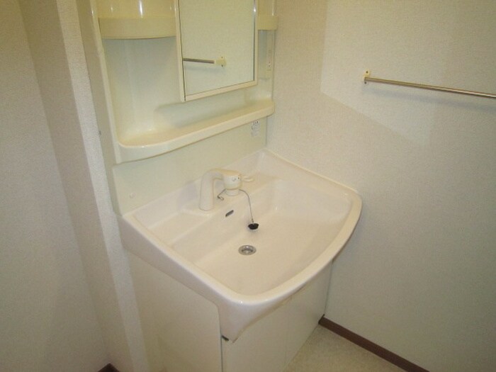 物件内観写真8　(洗面)