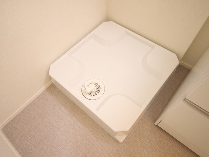 物件内観写真20　(洗濯機置場)