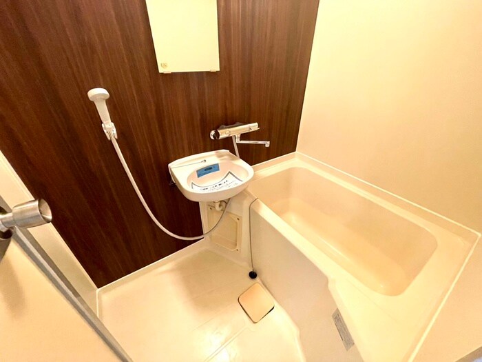 物件内観写真12　(バス／シャワールーム等)