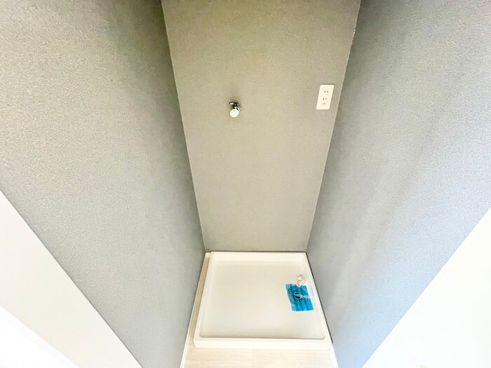 物件内観写真17　(洗濯機置場)