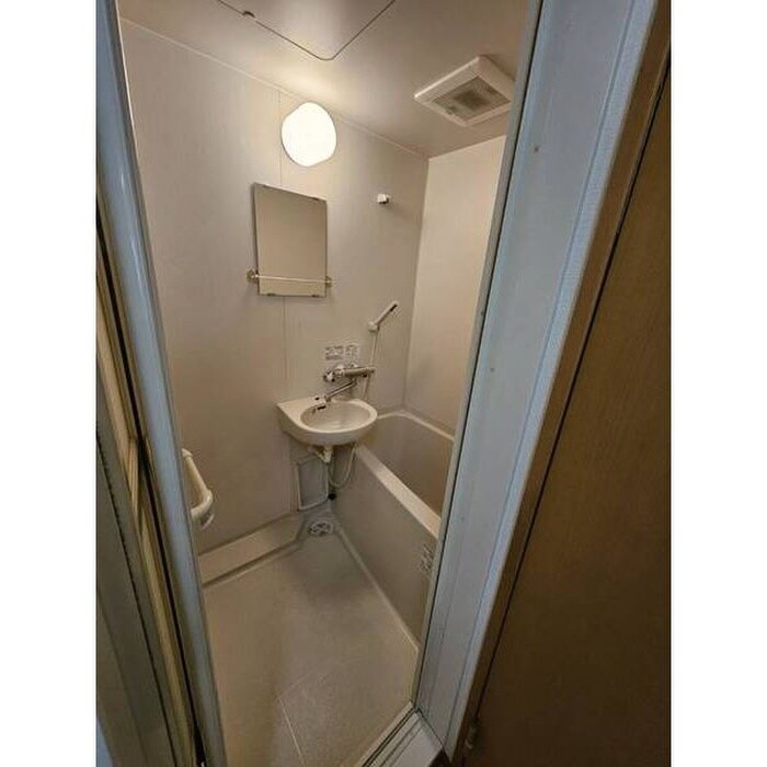 物件内観写真11　(バス／シャワールーム等)