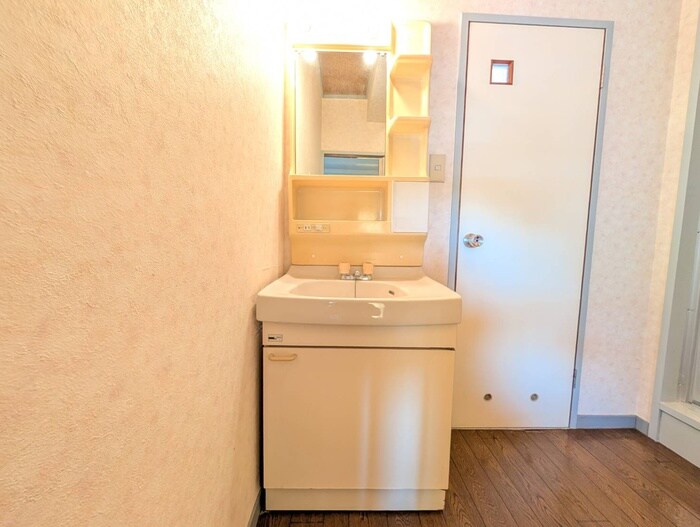 物件内観写真11　(洗面)