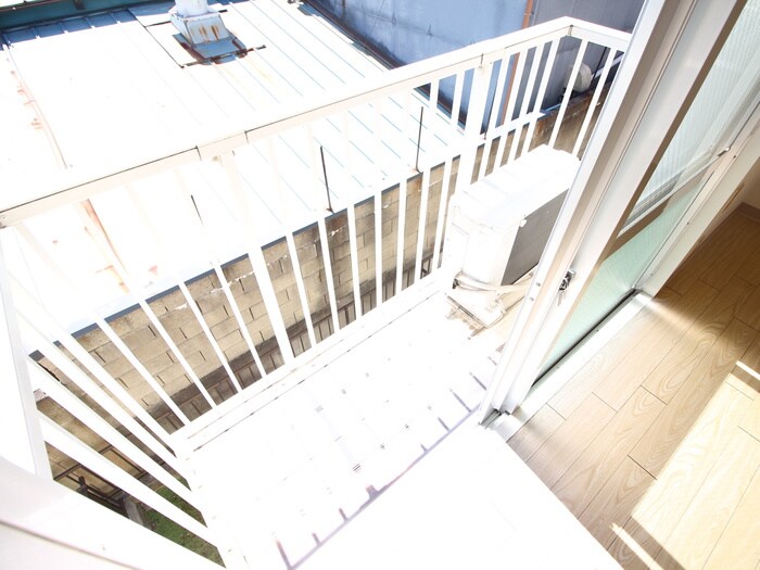 物件内観写真14　(ベランダ・バルコニー)