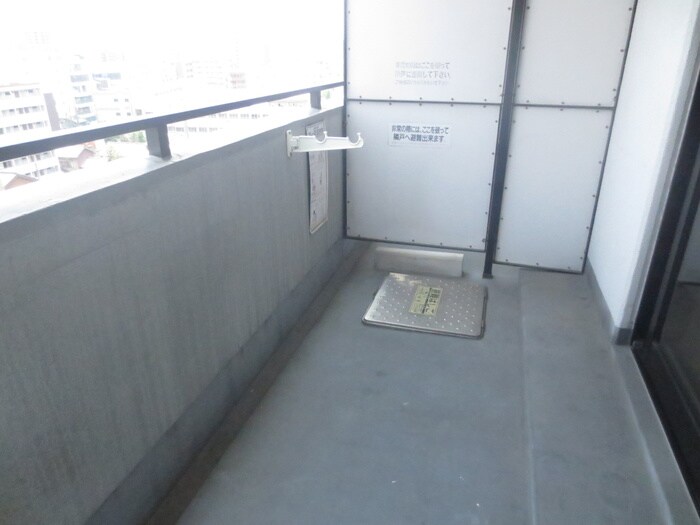 物件内観写真16　(ベランダ・バルコニー)