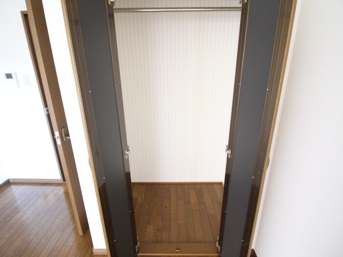 物件内観写真13　(収納)