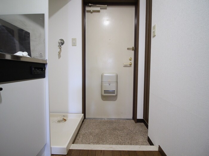 物件内観写真20　(玄関)