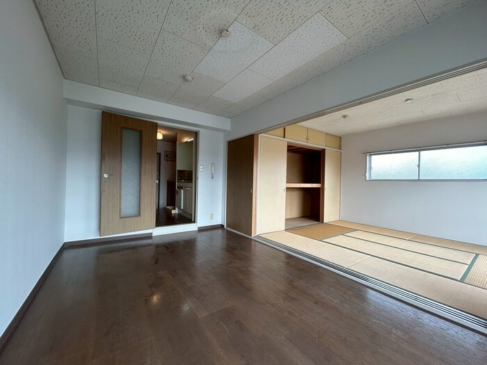 物件内観写真13　(居室)