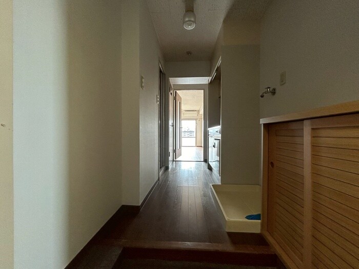 物件内観写真22　(玄関)